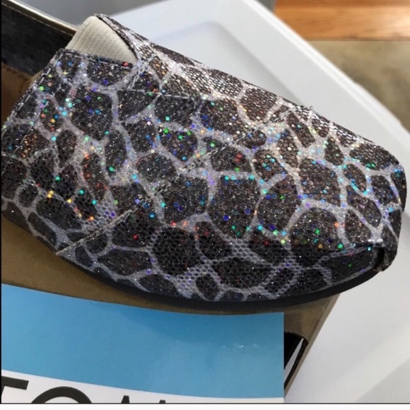 Toms Shoes - Toms slide on